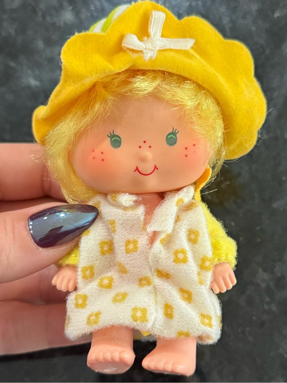Kenner Strawberry Shortcake Butter Cookie doll